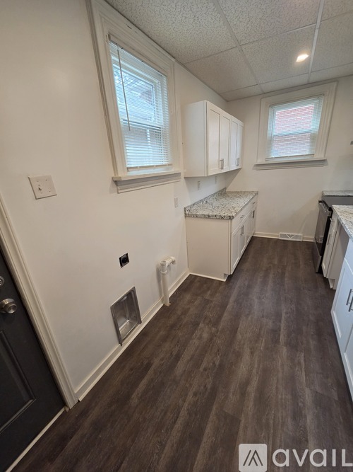 245 W Brady St 2 Beds Apartment for Rent - Photo gallery 2