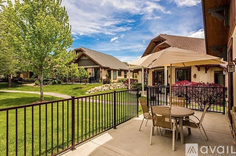 1314 North Montreux Drive 3 Beds Single Family Home for Rent - Photo gallery 3