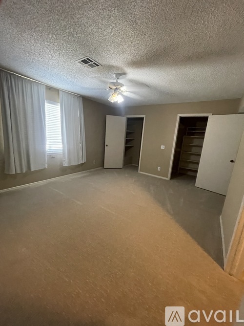 11036 Springhollow Rd 3 Beds Single Family Home for Rent - Photo gallery 2