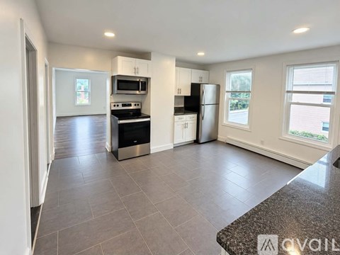 576 Franklin Street 3 Beds Apartment for Rent