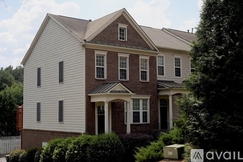 2565 Speer Court Southeast 3 Beds Apartment for Rent