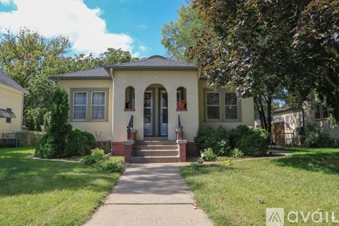 4331 North Upton Avenue 2 Beds Apartment for Rent