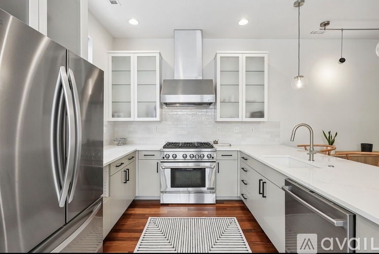 2132 Northwest 16th Avenue 2 Beds Single Family Home for Rent - Photo gallery 4