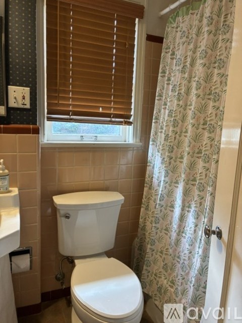 3511 Dartmouth Avenue 4 Beds Apartment for Rent