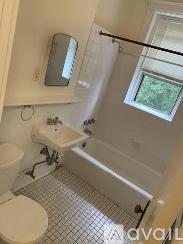25 Park Dr Studio Apartment for Rent - Photo gallery 4
