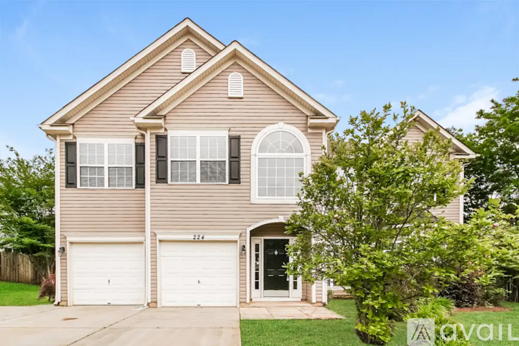 223 Golden Valley Dr 6 Beds Single Family Home for Rent - Photo gallery 1