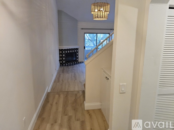 2731 Erringer Road 1 Condo for Rent - Photo gallery 4