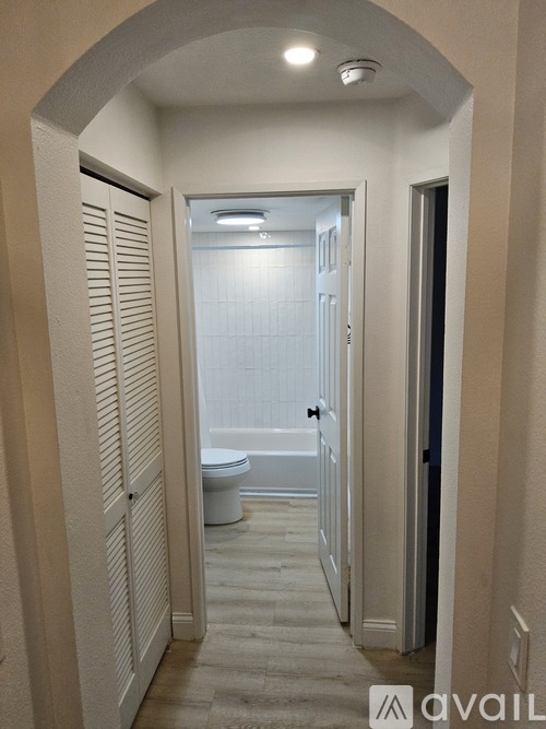 2731 Erringer Road 1 Condo for Rent - Photo gallery 5