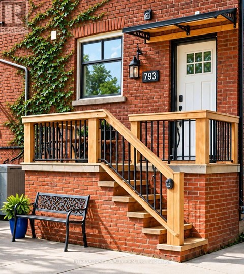 MAIN/LOWER - 793 DUFFERIN STREET 4 Beds Apartment for Rent
