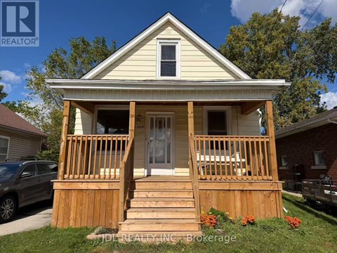 6269 ASH STREET 4 Beds Apartment for Rent