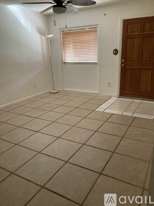 526 Camino Court 2 Beds Single Family Home for Rent - Photo gallery 3