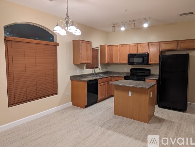 2727 North Price Road 2 Beds Townhouse for Rent - Photo gallery 1