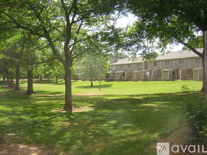 2110 Kings Gate Cir SW 3 Beds Apartment for Rent - Photo gallery 3