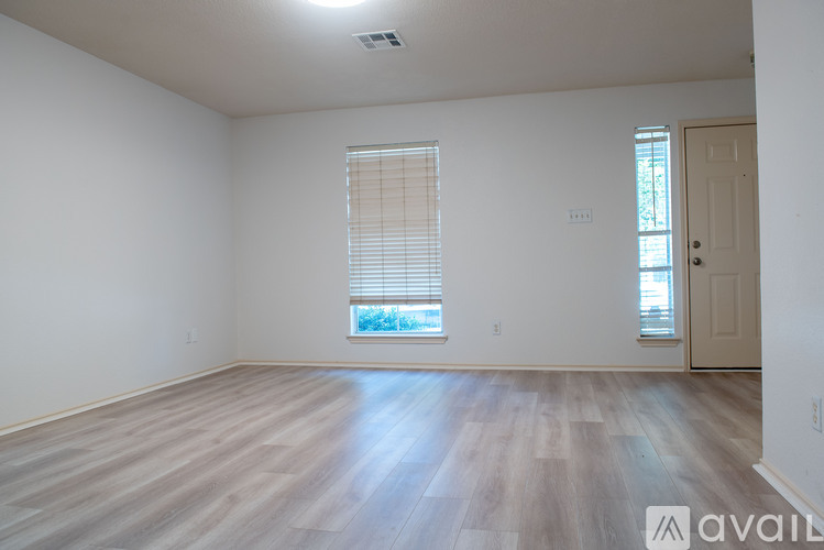 603 Big Spring Drive 4 Beds Single Family Home for Rent - Photo gallery 3
