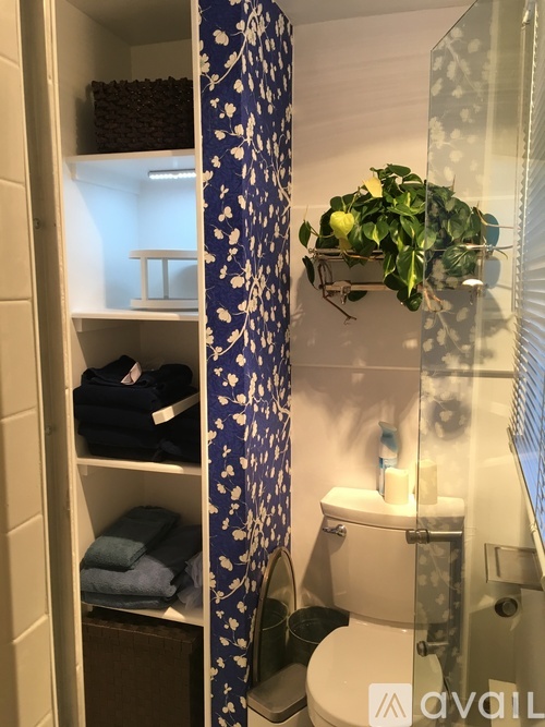 555 Saulsbury Street 1 Apartment for Rent - Photo gallery 5