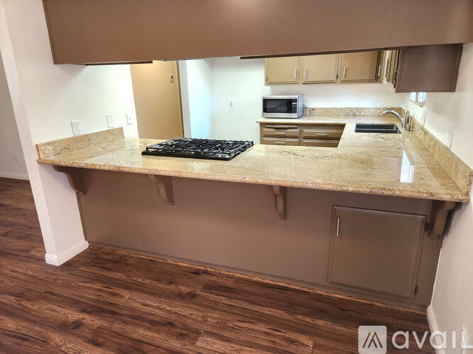 404 24th St 2 Beds Apartment for Rent - Photo gallery 4