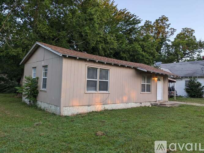 501 North Wilson Street 2 Beds Single Family Home for Rent - Photo gallery 2