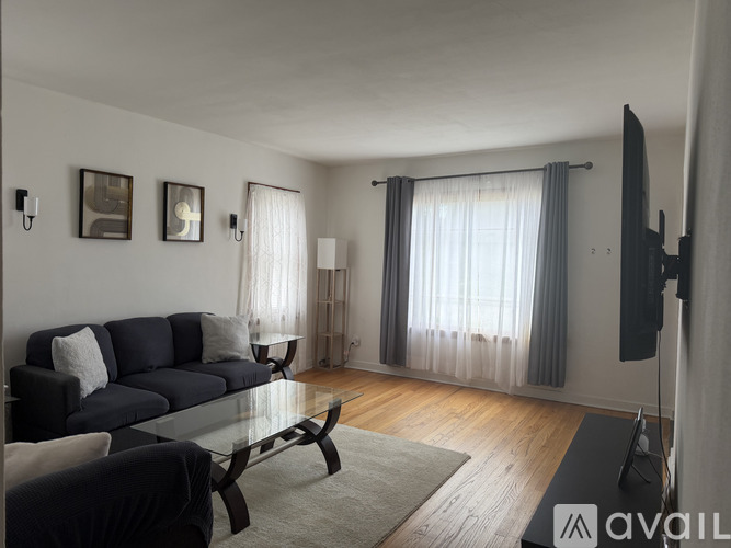 2318 S 55th St 2 Beds Single Family Home for Rent - Photo gallery 2