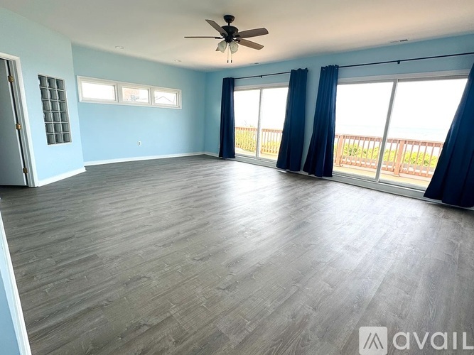 1976 East Ocean View Avenue 3 Beds Apartment for Rent - Photo gallery 4