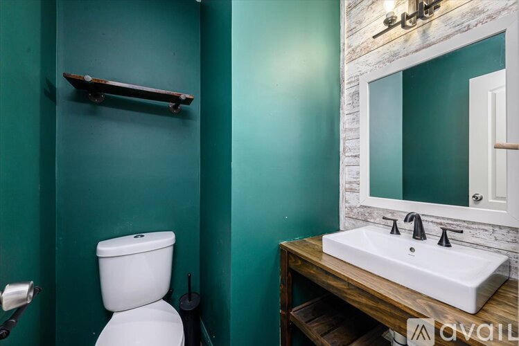 4539 North 123rd Terrace 4 Beds Single Family Home for Rent - Photo gallery 5
