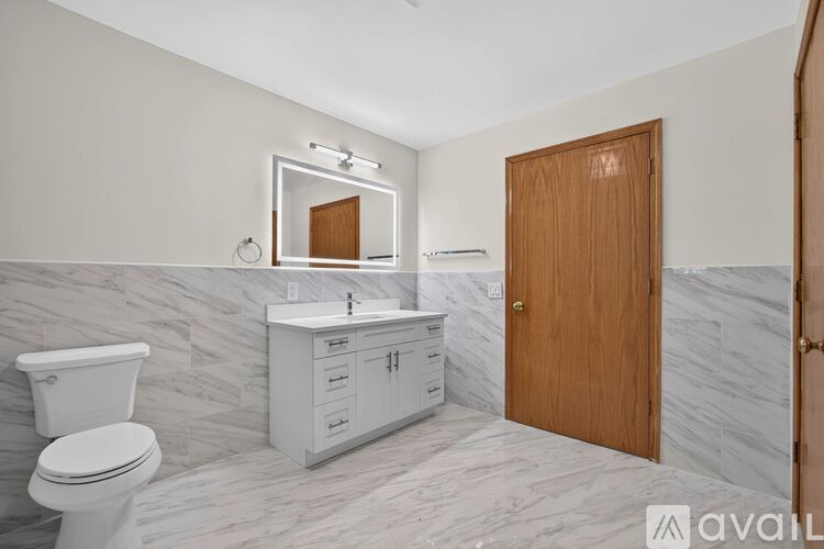 73 Essex Avenue 3 Beds Apartment for Rent - Photo gallery 5