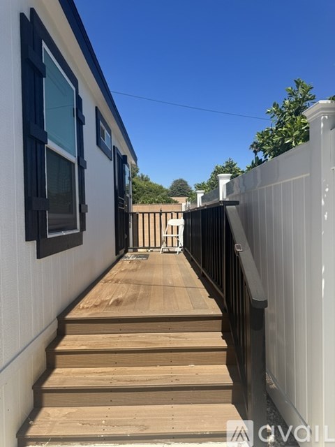 61 Fremont St 2 Beds Apartment for Rent