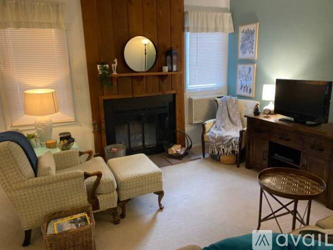 Spruce Trail 1 Single Family Home for Rent - Photo gallery 4