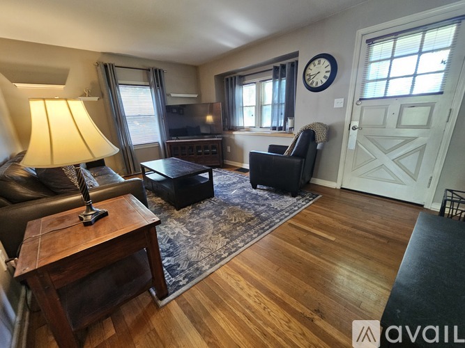 1784 Kenny Road 3 Beds Single Family Home for Rent - Photo gallery 5