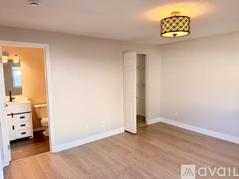 688 Viking Ln SE 3 Beds Apartment for Rent
