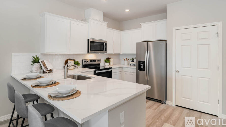 8914 Orchid Reserve Cir 2 Beds Single Family Home for Rent - Photo gallery 3