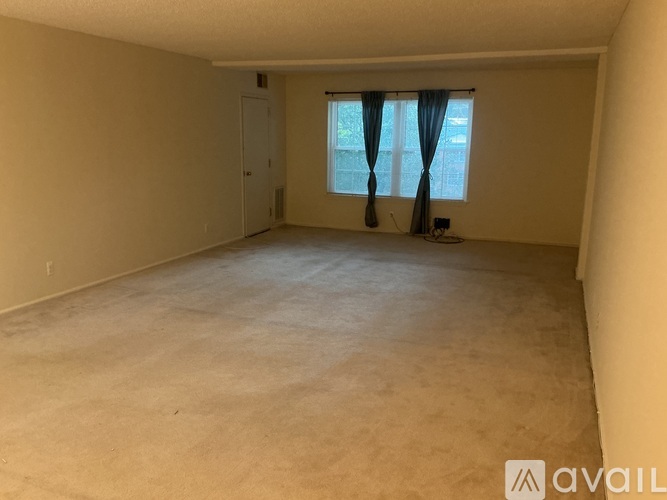 7621 Provincial Dr 2 Beds Condo for Rent - Photo gallery 2