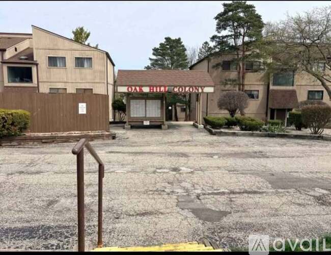 52 Oak Hill Colony Street 2 Beds Condo for Rent - Photo gallery 1