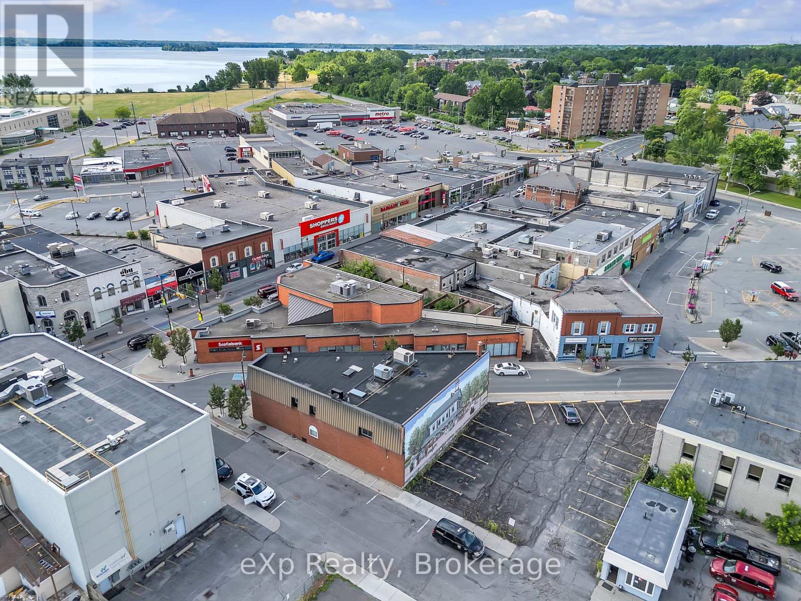 2 bedroom apartment - APT 2 - 2 KING STREET Apt 2, Quinte West (Trenton Ward) 2