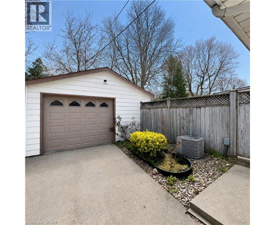 456 BELVEDERE Avenue 4 Beds House for Rent - Photo gallery 4
