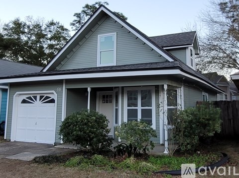 68 Kelly Way 3 Beds Apartment for Rent