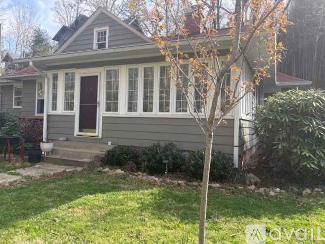 6 Caledonia Road 2 Beds Single Family Home for Rent - Photo gallery 1