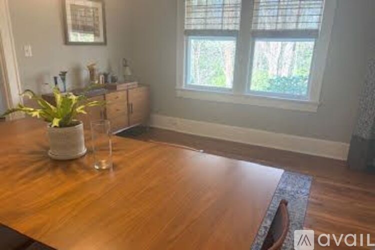 6 Caledonia Road 2 Beds Single Family Home for Rent - Photo gallery 3