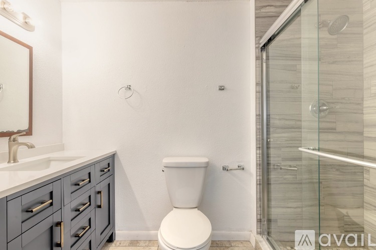942 West Millard Court 3 Beds Single Family Home for Rent - Photo gallery 4