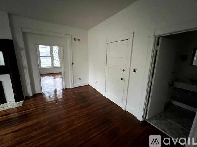 2000 Grace Street 1 Apartment for Rent - Photo gallery 4