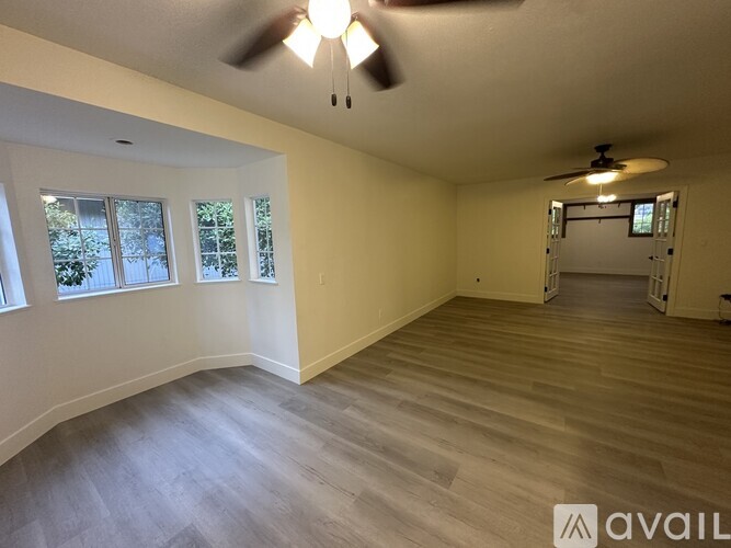 11332 Torrey Pines Drive 4 Beds Single Family Home for Rent - Photo gallery 3