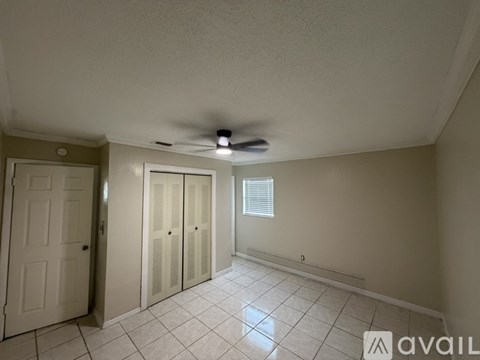 4811 East Clifton Street 4 Beds Apartment for Rent