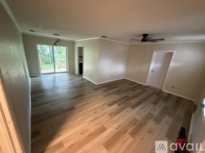 4811 East Clifton Street 4 Beds Single Family Home for Rent - Photo gallery 5