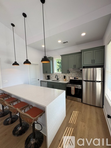 502 Atwood Street Southwest 1 Apartment for Rent - Photo gallery 2