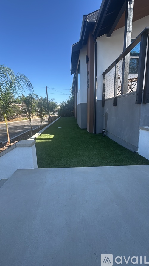 1075 Garfield Avenue 3 Beds Single Family Home for Rent - Photo gallery 2