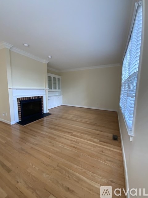 116 Chischiak Watch 5 Beds Apartment for Rent