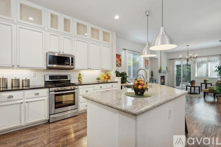 46 Diggins Dr 3 Beds Single Family Home for Rent - Photo gallery 3