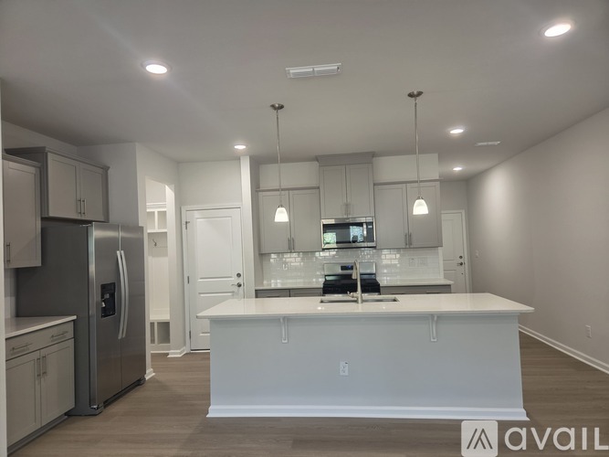 1507 Everton Avenue 3 Beds Townhouse for Rent - Photo gallery 1