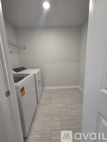 1507 Everton Avenue 3 Beds Townhouse for Rent - Photo gallery 3