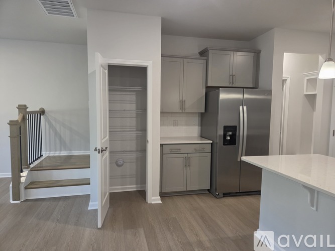 1507 Everton Avenue 3 Beds Townhouse for Rent - Photo gallery 4