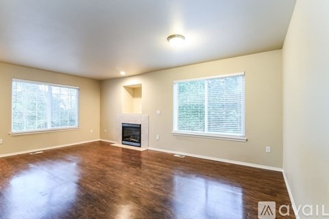 6116 76Th Avenue Northeast 3 Beds Apartment for Rent
